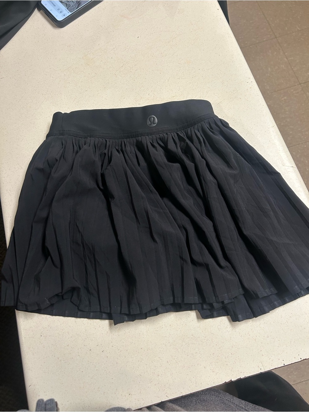 lululemon athletica Black Pleated Tennis-Style Mini Skirt